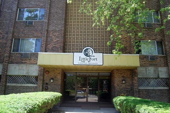 Photo - Little Fort Apartments