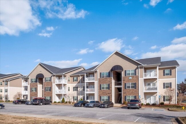 Photo - Crystal Lake Luxury Apartments