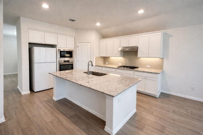 Photo - 4205 Hannover Wy