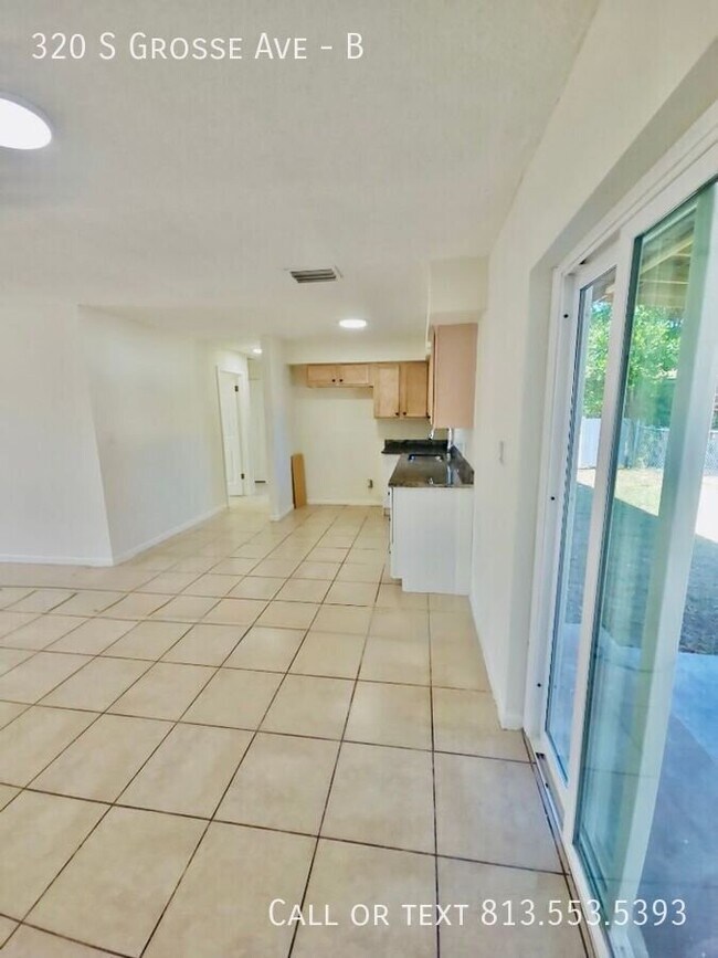 320 S Grosse Ave Unit B