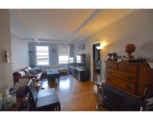 Photo - 110 Lanark Rd