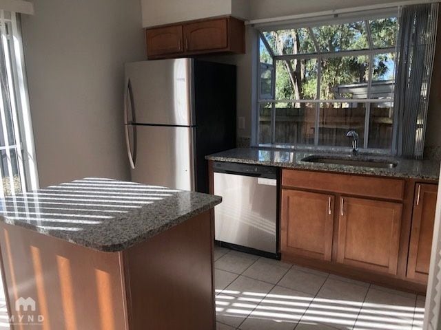 Photo - 1766 Iroquois Dr