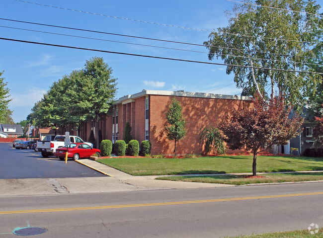 Building Photo - Patterson House Apartments and Townhomes