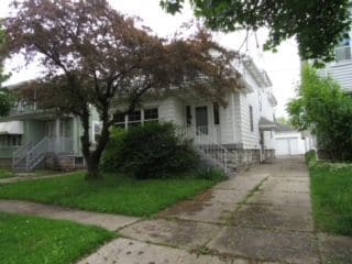 Building Photo - 157 Springville Ave Unit Lower