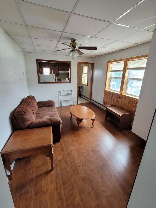 Building Photo - 41 E Main St Unit 203