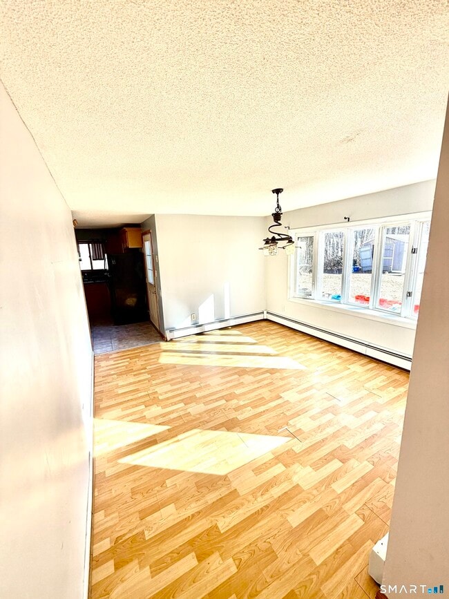 Photo - 79 Elmwood Heights Unidad B