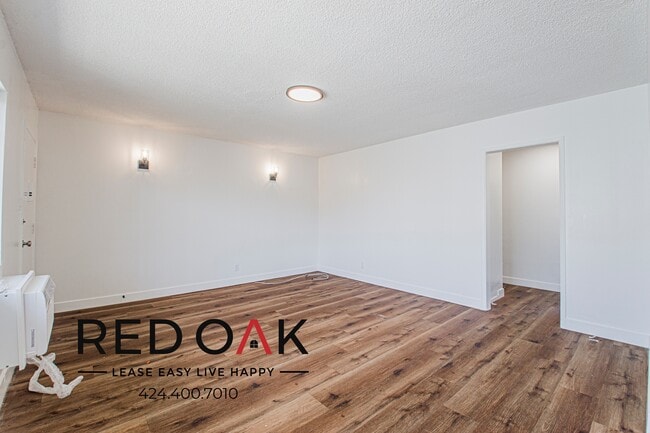 Photo - 1843 S Gramercy Pl Unidad 9