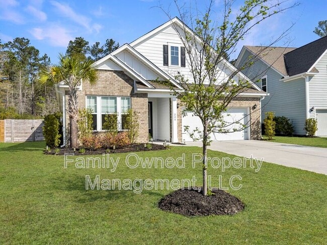 Photo - 208 Shortmarsh St