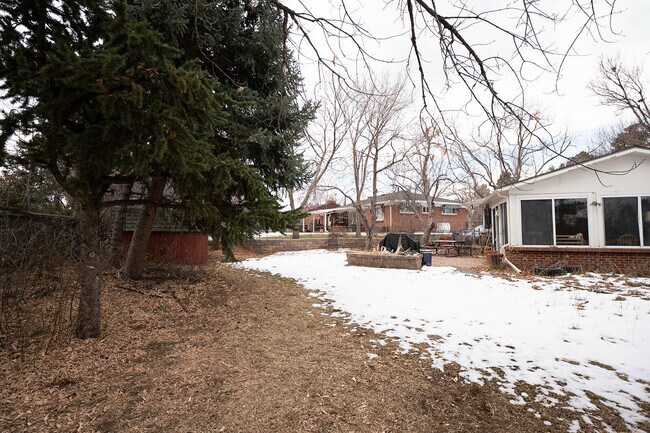 Photo - 180 Estes St