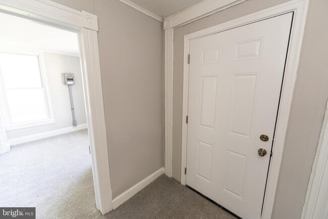 Photo - 824 Park Ln