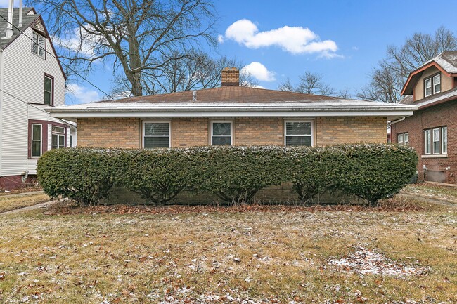 Photo - 1912 E State St Condo Unit 1912