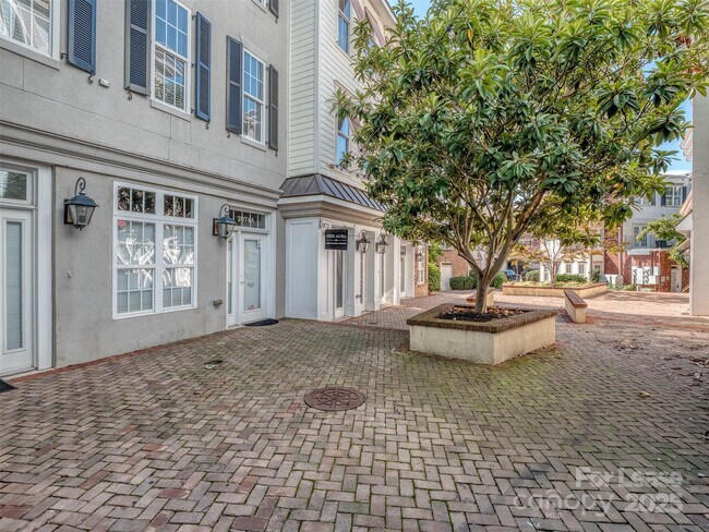 Photo - 2074 Ayrsley Town Blvd