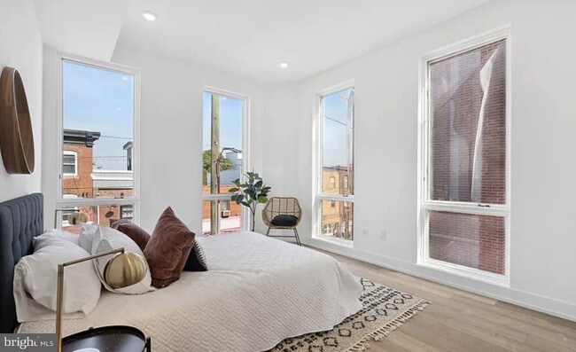 Photo - 337 Richmond St Unit 401