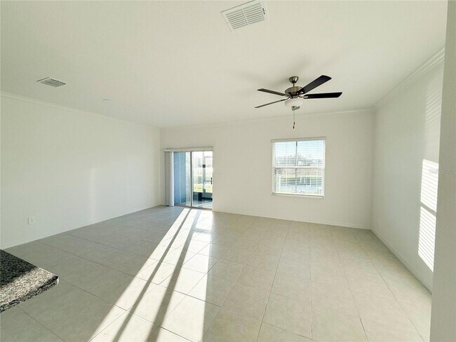 9001 Gallantree Pl