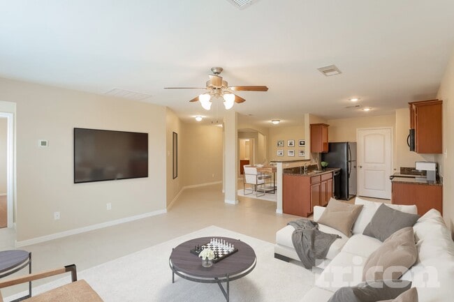 Photo - 709 Totem Trail Dr