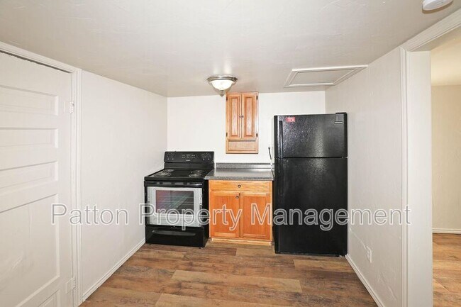 Photo - 4240 SW 10th Ave House