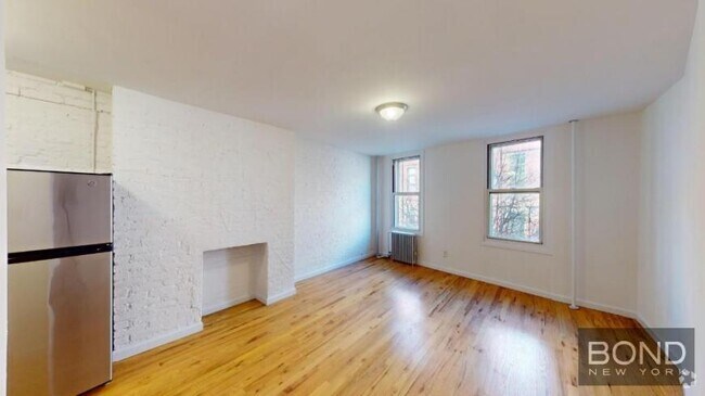Building Photo - 0 bedroom in NEW YORK NY 10003 Unit 9 Rental