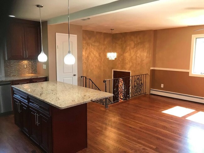 Photo - 162 Rhodes Ave