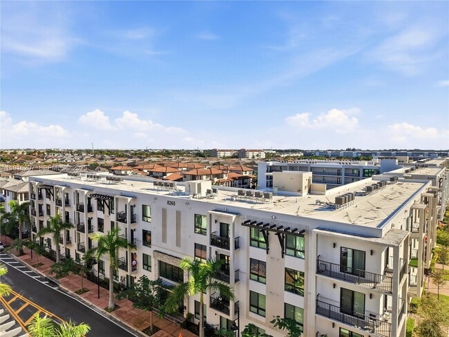 Building Photo - 8265 NW 41st St Unit C-203