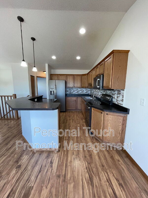 Photo - 2320 5th St W Unit B