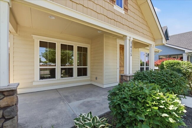Photo - Single Story-3 Bedroom 2 Bathroom Home in a 55+ Community