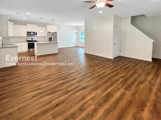 Photo - 825 Key St House