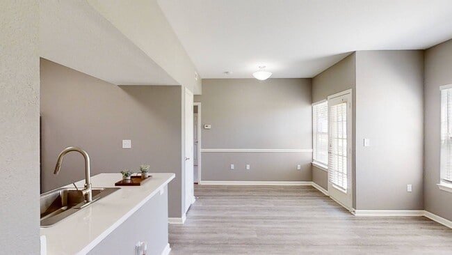 Photo - Harbin Pointe Apartment Homes