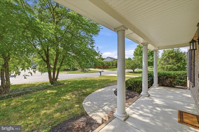 104 Bramble Ct