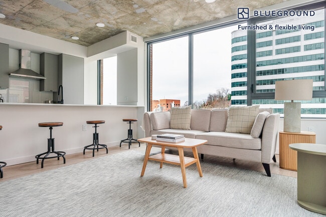 Photo - 3030 Potomac Ave Unit FL3-ID1030