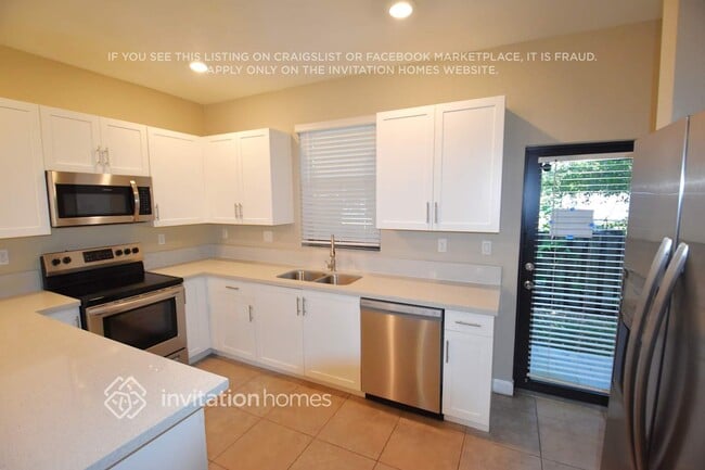 Photo - 1643 SW 28th St