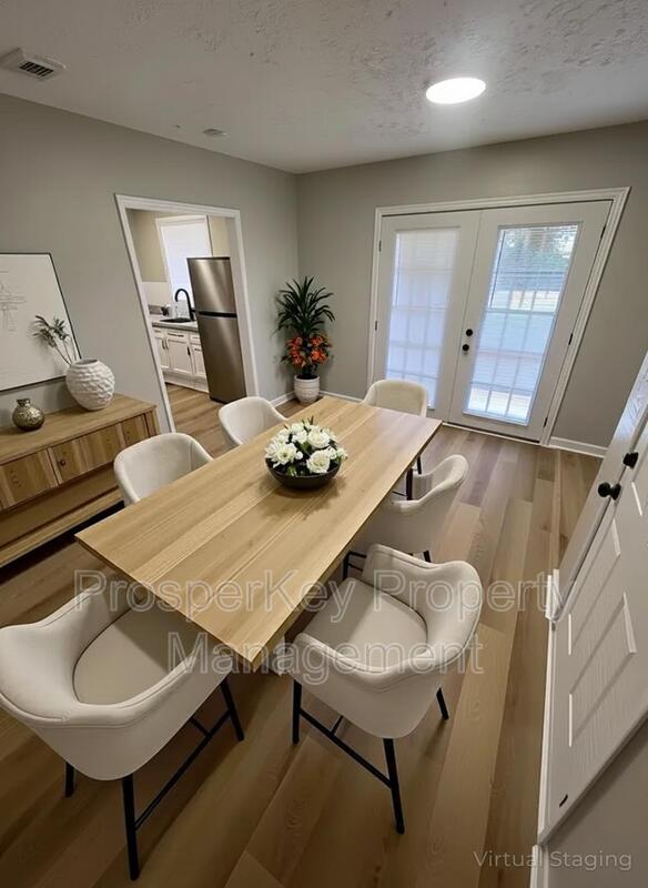 Photo - 945 Celia Dr