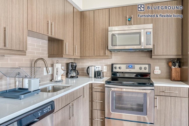 Photo - 36 River St Unidad FL3-ID971