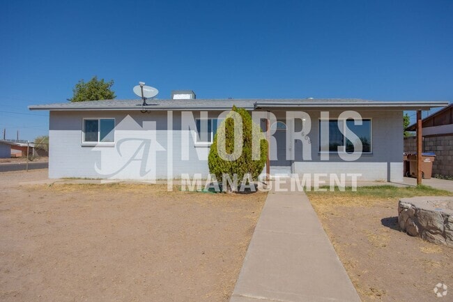 Building Photo - Great Home Located in Eloy at a Great Price!