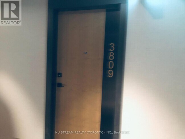 Photo - 2920 Hwy 7 Unit 3809