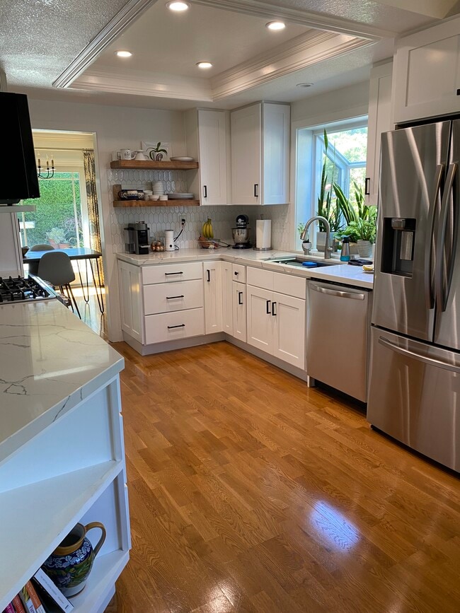 Photo - 52 Rainbow Cir