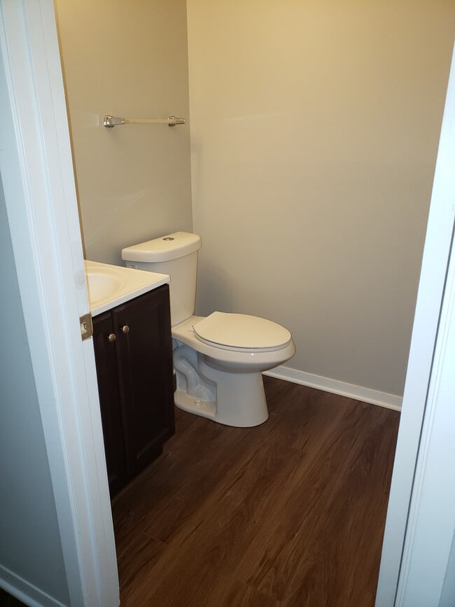 Photo - 413 Le Parc Cir