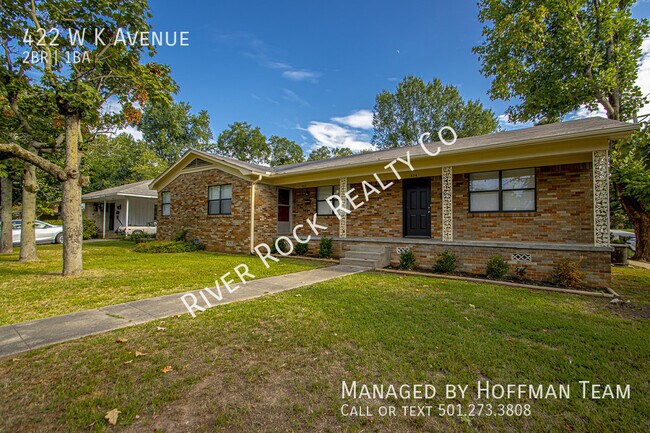 Photo - 422 W K St
