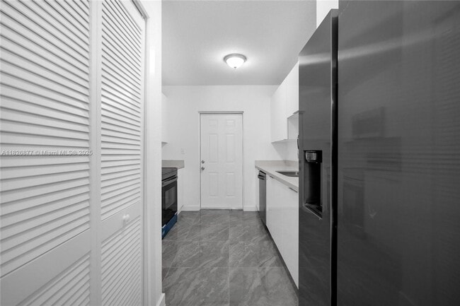 Photo - 2448 NW 42nd St Casa