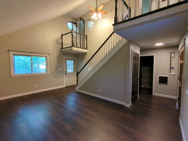 Photo - 1776 Milldrum St