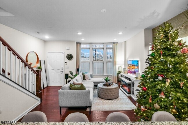 Photo - 101 Robeson St