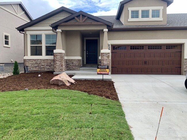 Building Photo - Main-Floor Living Meets Modern Comfort in Enclaves at Mountain Vista