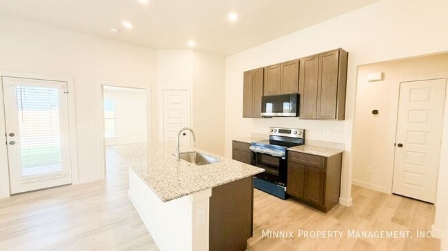 Photo - 1208 Cottonwood Ave