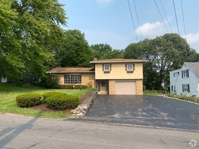 Building Photo - 106 Erregger Rd Rental