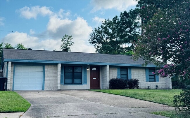 Building Photo - 4206 Gardendale Dr Rental