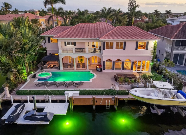 Photo - 961 Banyan Dr