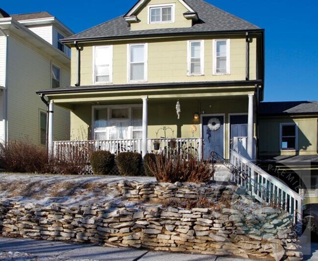 Photo - 4824 Webster St Unit 4824/4824