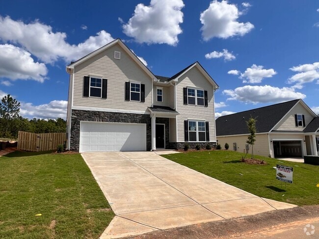Building Photo - 451 Midland Pnes Dr Rental