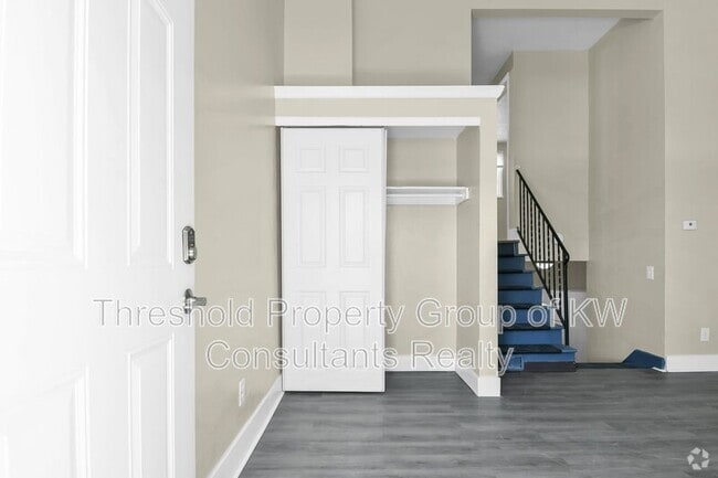 Building Photo - 1794 Genessee Ave Rental