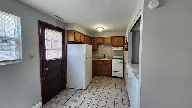 Photo - 192 E Norwich Ave