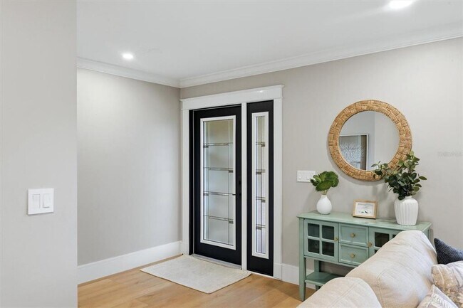 Photo - 5159 Oakmont Pl